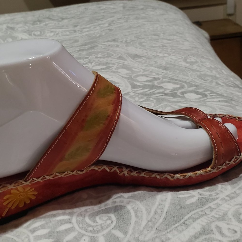 L' Artiste Sandals - Picture 4 of 8